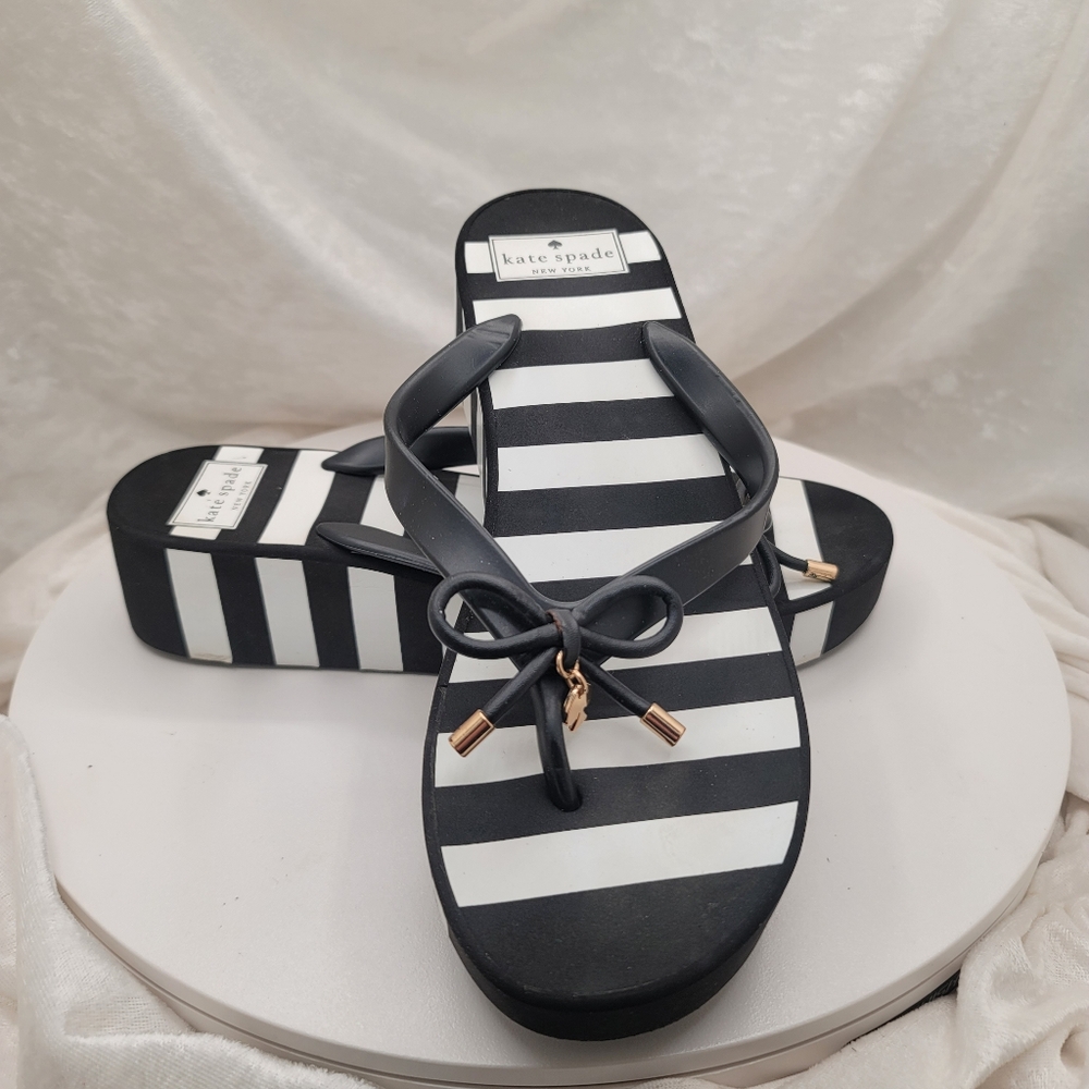 Kate Spade Black and White Platform Wedge Flip Flops Size 9